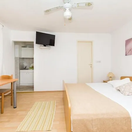 Apartment & Jokovic Mlini